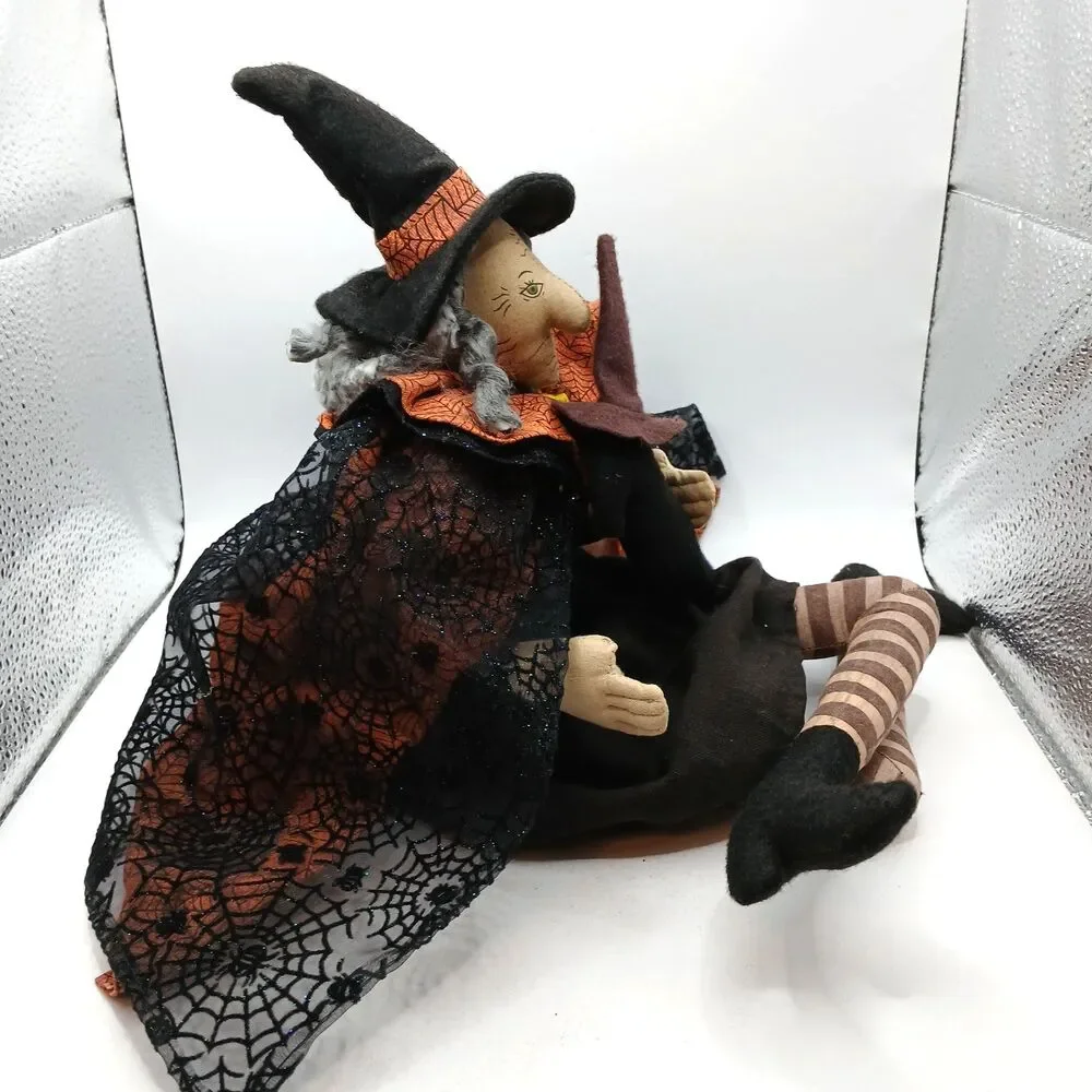 Vintage Halloween Witch Doll with Pet Bird Shelf Sitter Folk Art Style 18